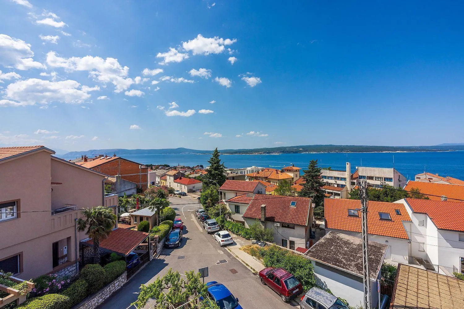 Komfortables Apartment Nur 250 Meter Zum Sandstrand Mit Privater Dachterrasse Und Meerblick Crikvenica Kroatien