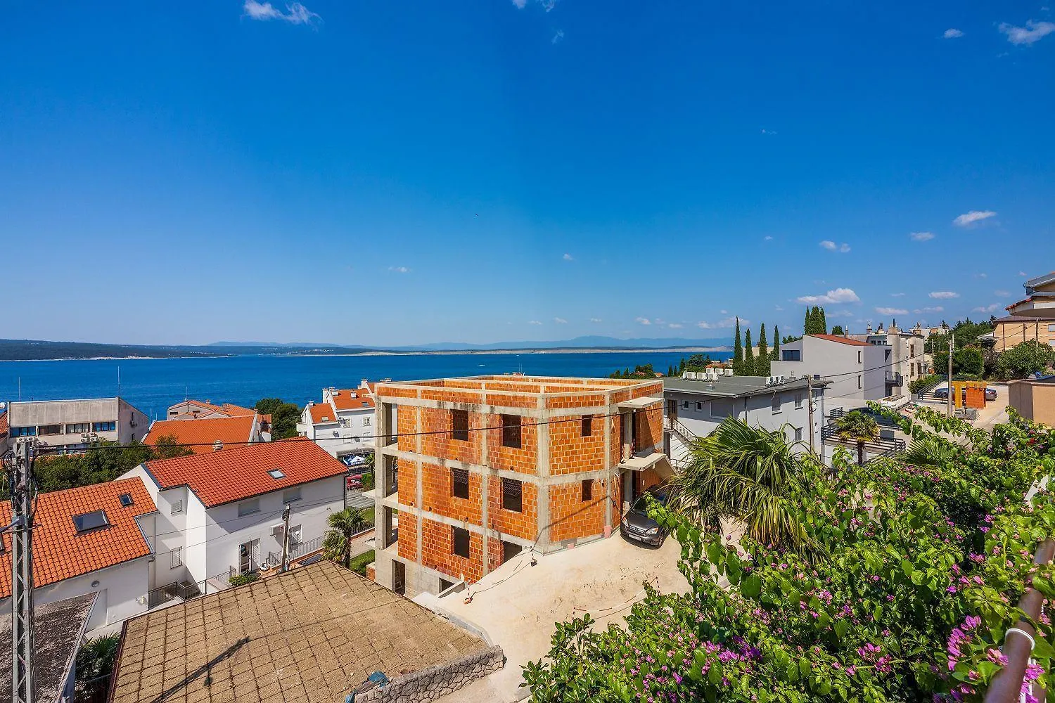 Komfortables Apartment Nur 250 Meter Zum Sandstrand Mit Privater Dachterrasse Und Meerblick Crikvenica