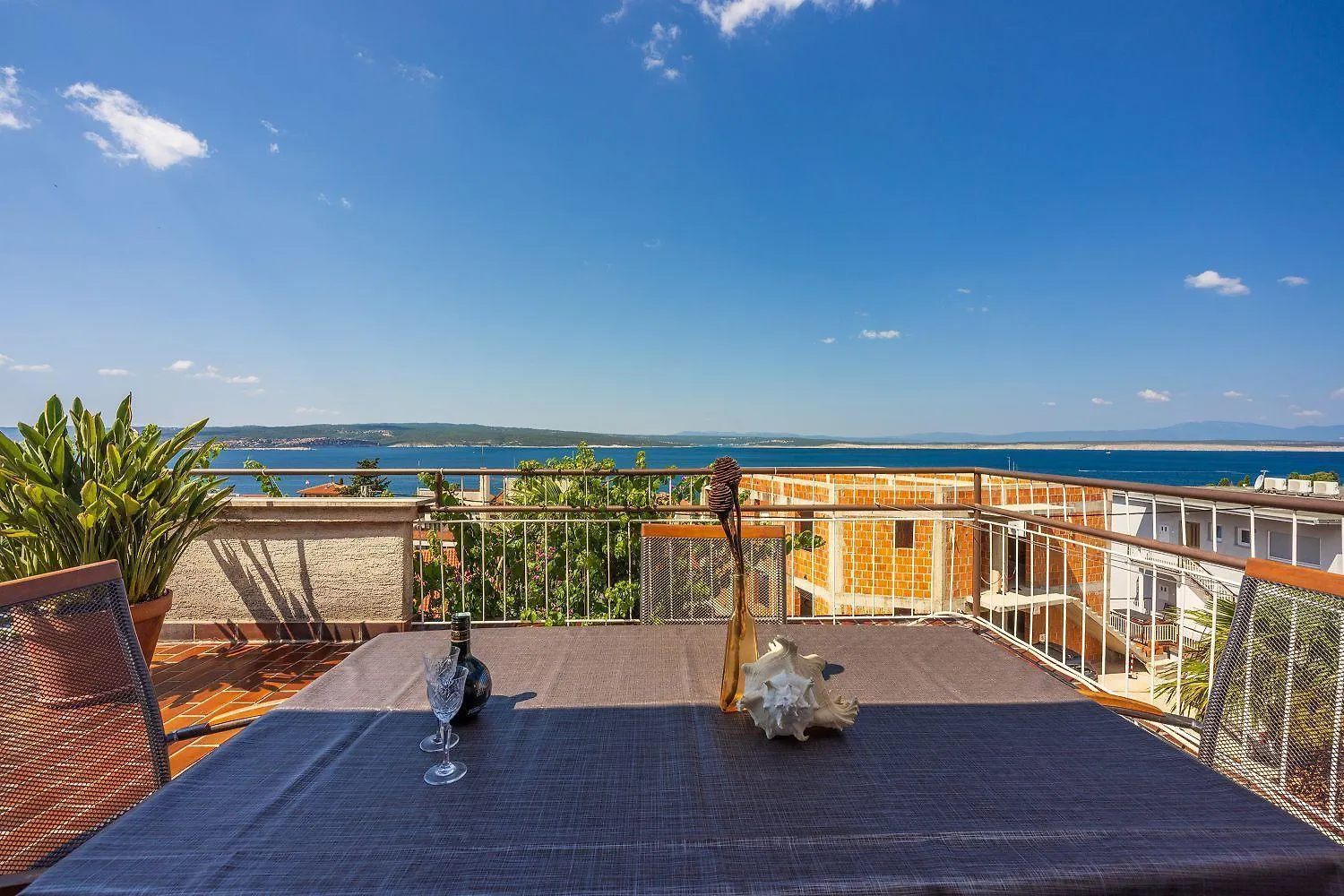 Komfortables Apartment Nur 250 Meter Zum Sandstrand Mit Privater Dachterrasse Und Meerblick Crikvenica 0*,  Croatia