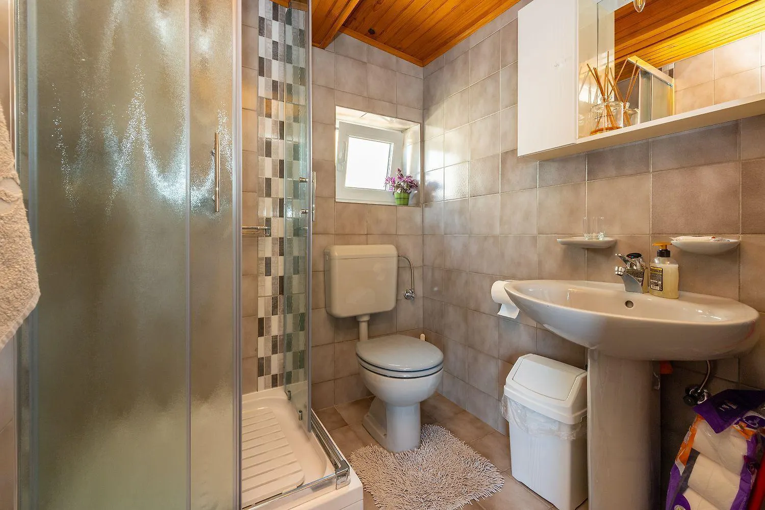 Komfortables Apartment Nur 250 Meter Zum Sandstrand Mit Privater Dachterrasse Und Meerblick Crikvenica